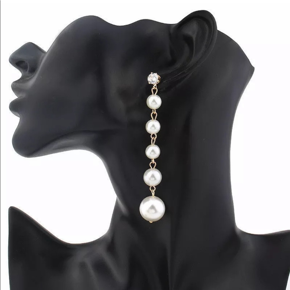 Long drop ball pearl earrings - Picture 1 of 1